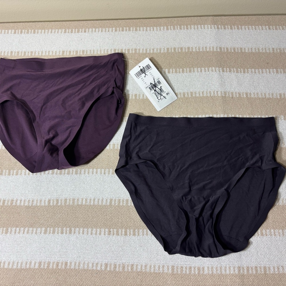 Set of Two Purple Seamless Underwear